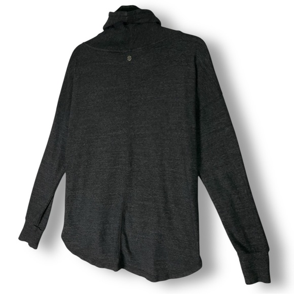 Prana Funnel Neck Knit Top Sz M Lightweight Sweater Charcoal Gray Athleisure - Picture 7 of 9